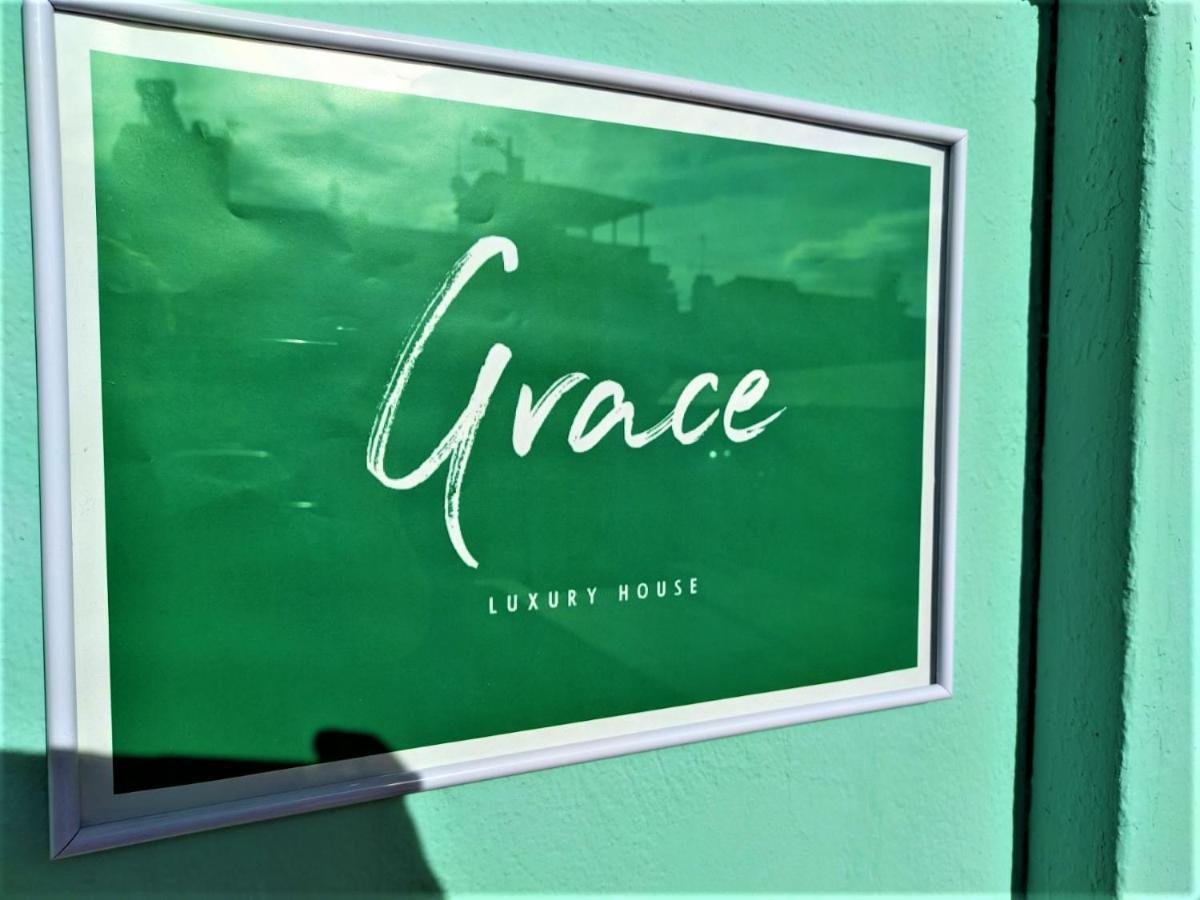 Апартаменты Grace : Garden And Terrace House Кавала Экстерьер фото